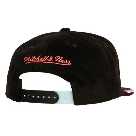 Mitchell & Ness NBA Chicago Bulls Day 6 Snapback