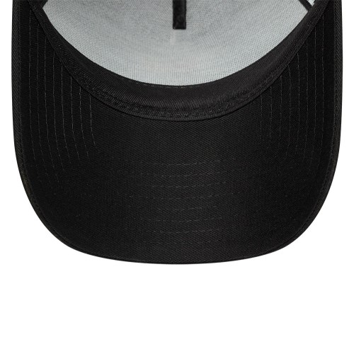 New Era FC Barcelona Patch Trucker
