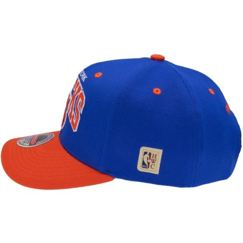 Mitchell & Ness NBA New York Knicks Team Arch Snapback